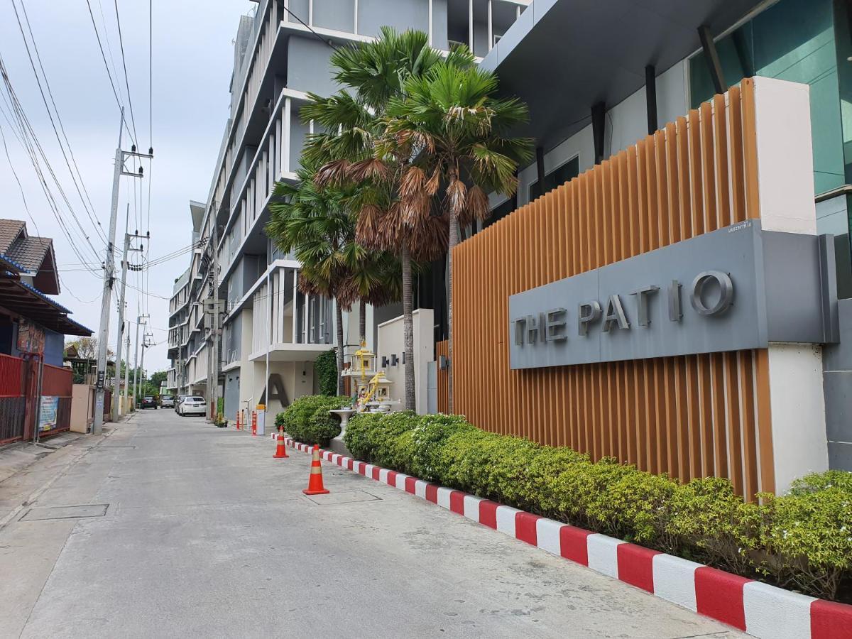 Cozy Near Beach 200M With Toproof Pool At Patio Bangsaen Apartment ภายนอก รูปภาพ