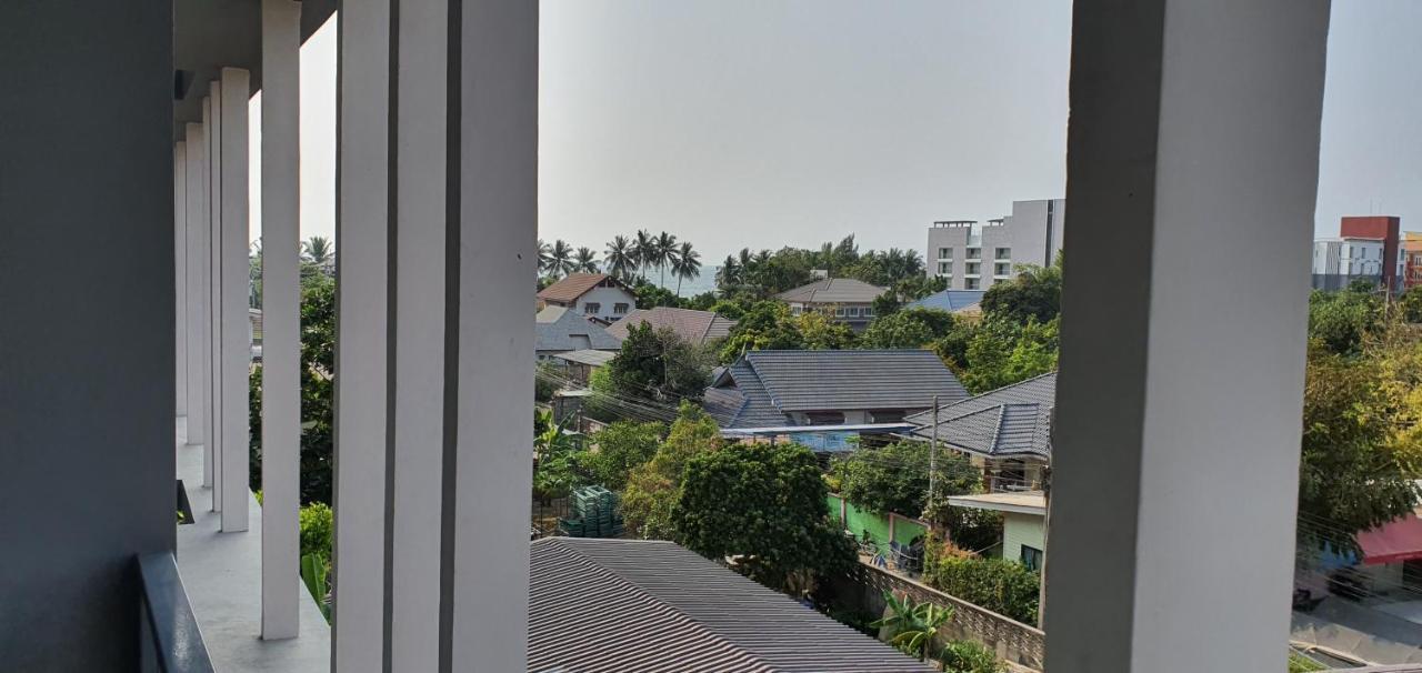 Cozy Near Beach 200M With Toproof Pool At Patio Bangsaen Apartment ภายนอก รูปภาพ