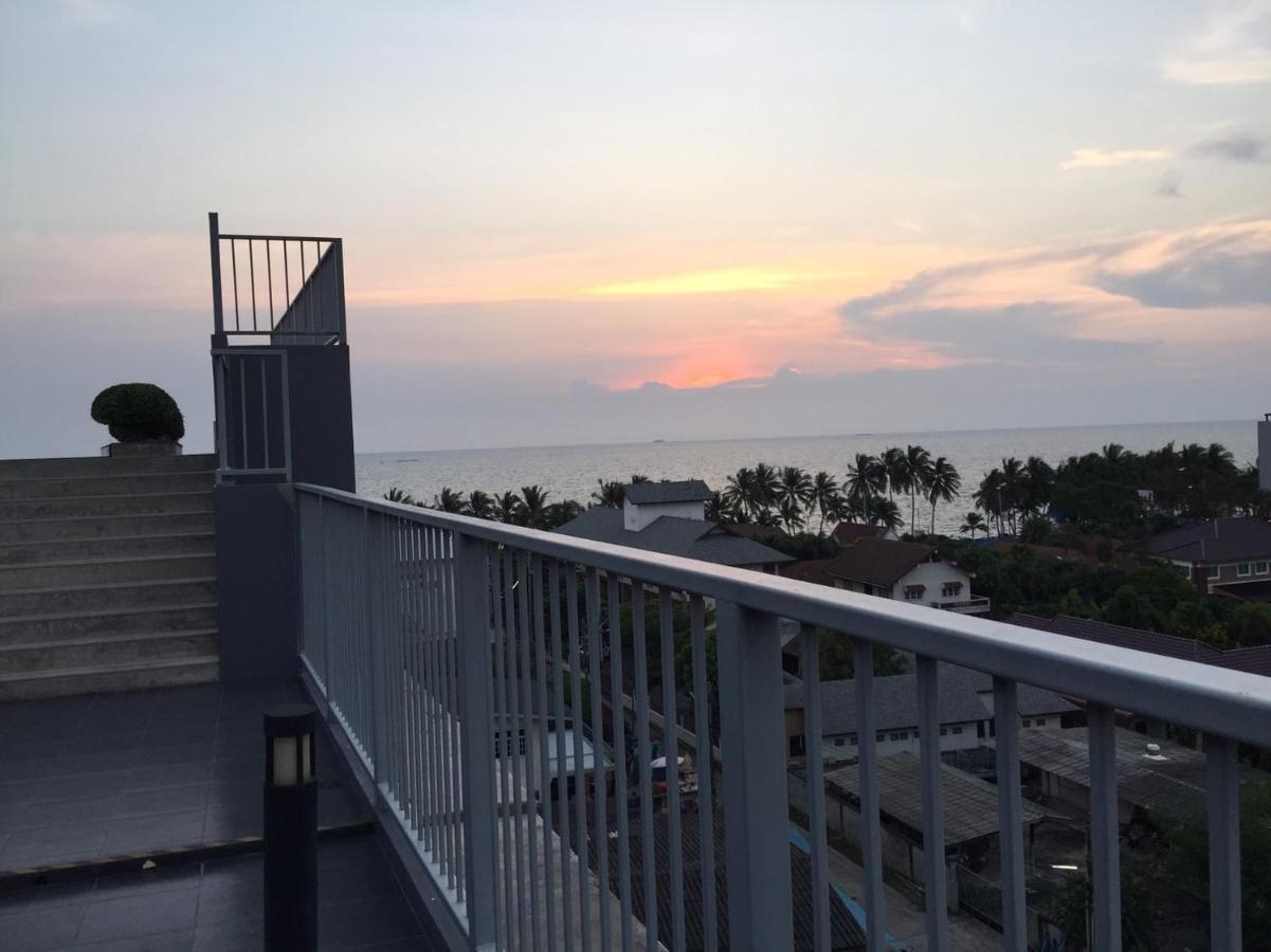 Cozy Near Beach 200M With Toproof Pool At Patio Bangsaen ภายนอก รูปภาพ